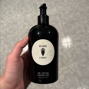 L'Objet Bois Sauvage Black Lotion Bottle